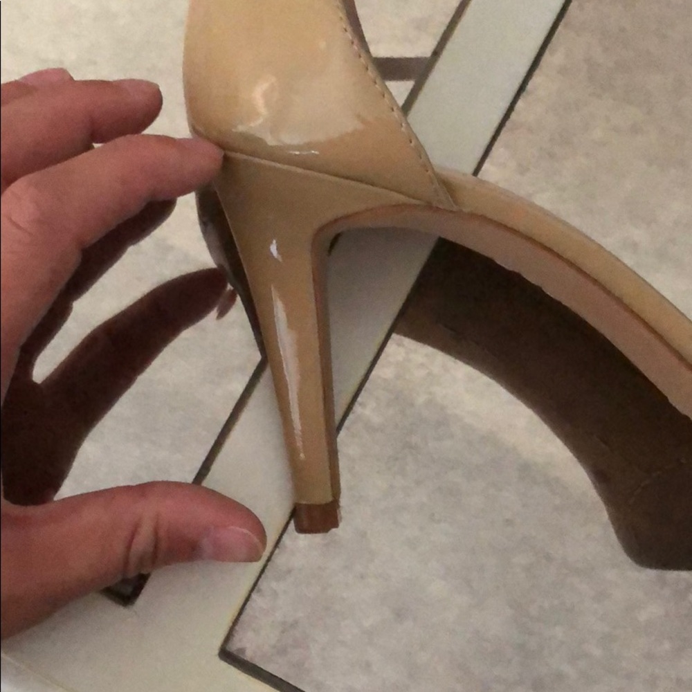 vince camuto tan heels